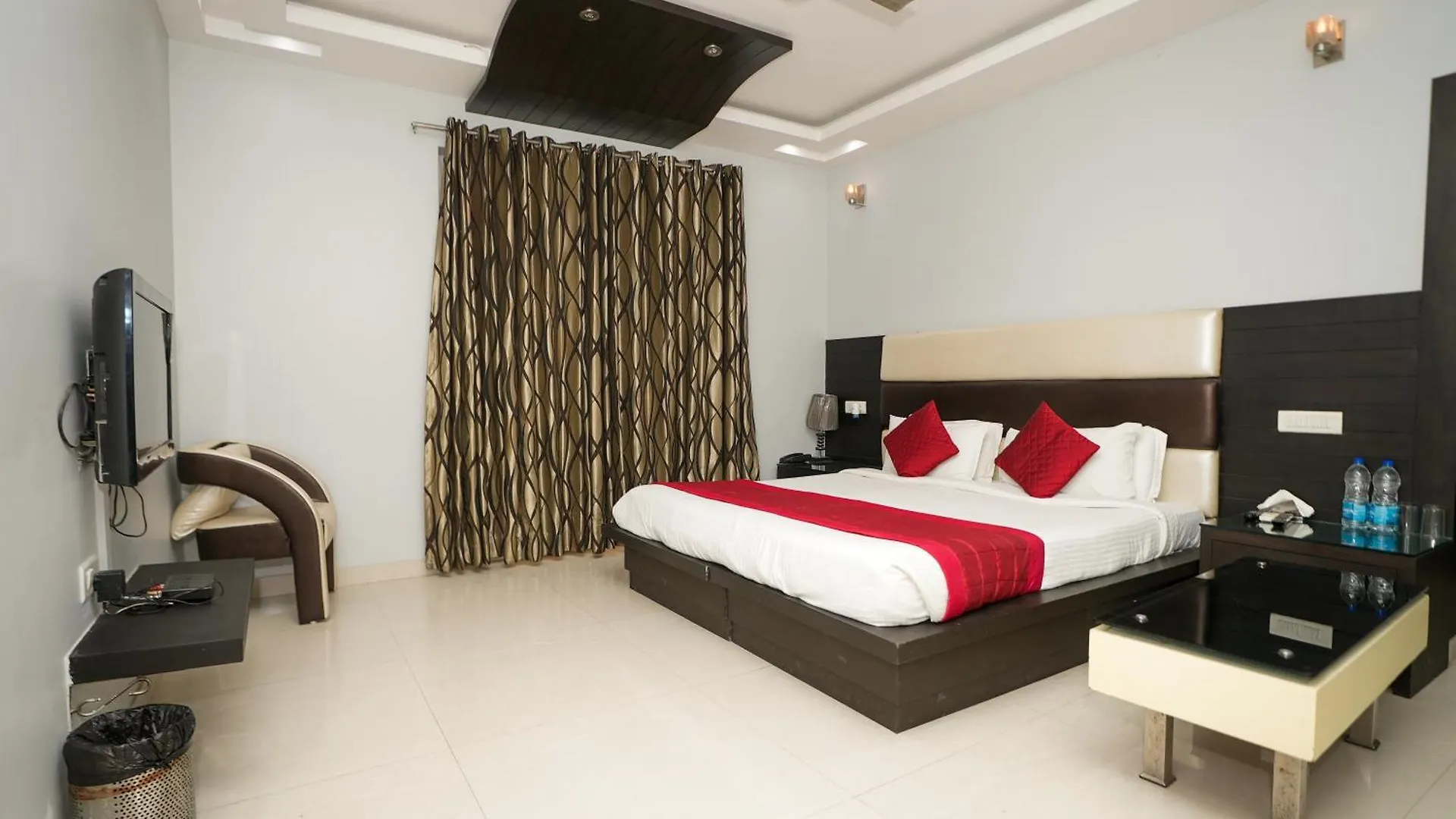 ** Hotel Daffodils Inn Gurgaon Indien
