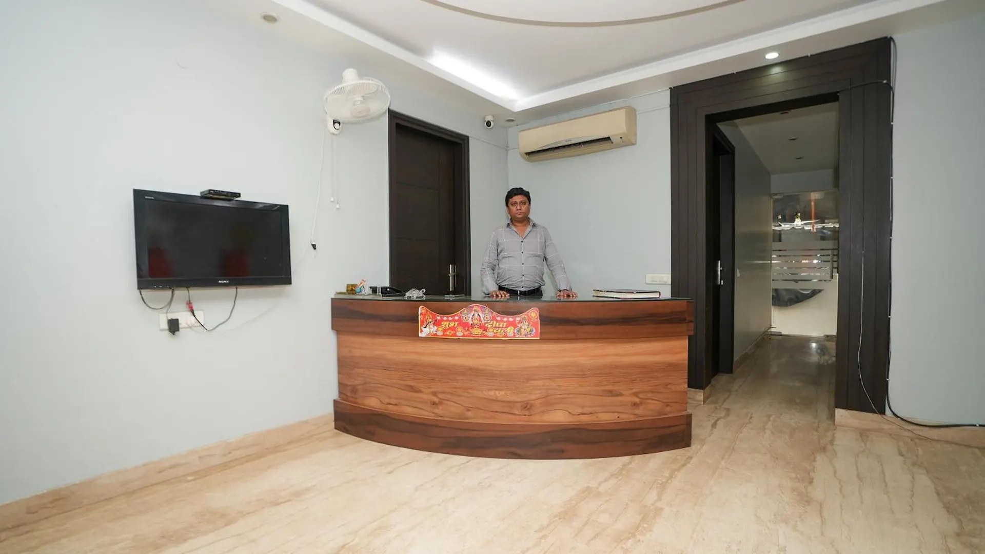 Daffodils Inn غورغاون فندق